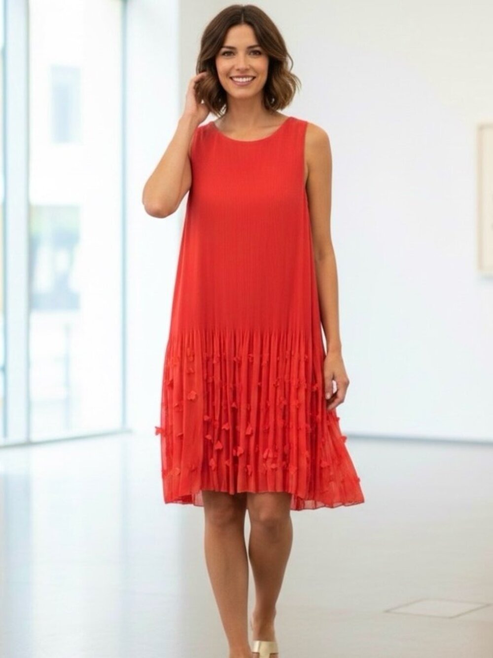 𝅺Riani Red Coral Sleeveless Pleated A-Line Dress w/ Applique Hem Size 40/US 10